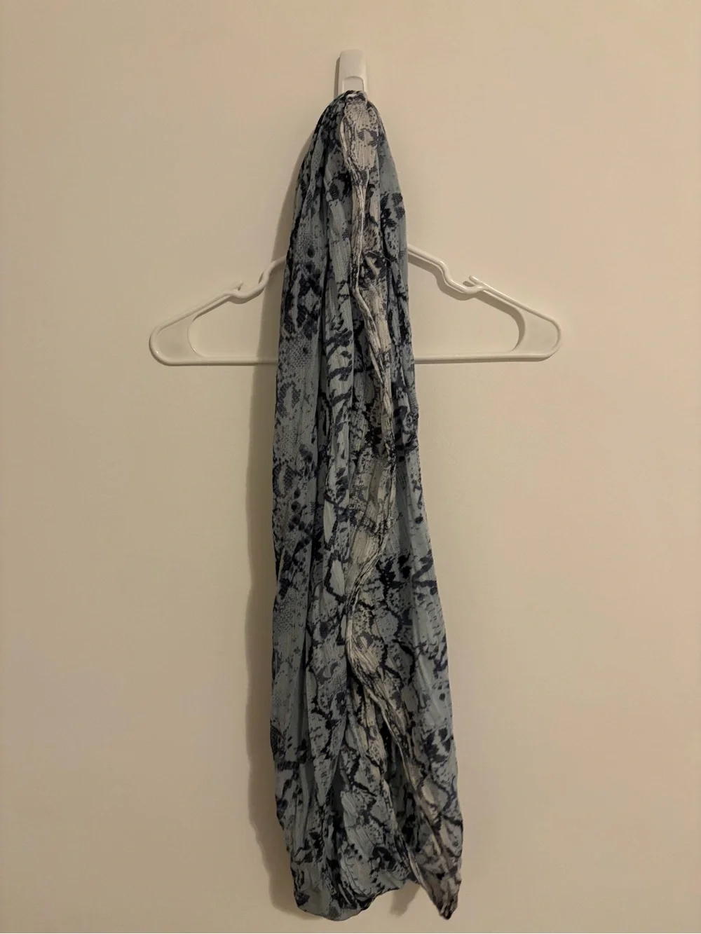 Light Blue Snake-Print Lightweight Scarf